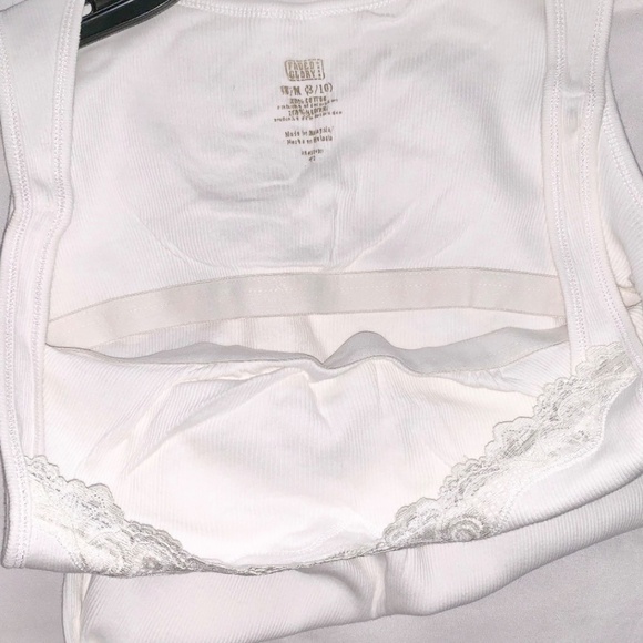 Women’s Junior’s White Built in Cami Tank Top - Size Medium - Picture 2 of 3